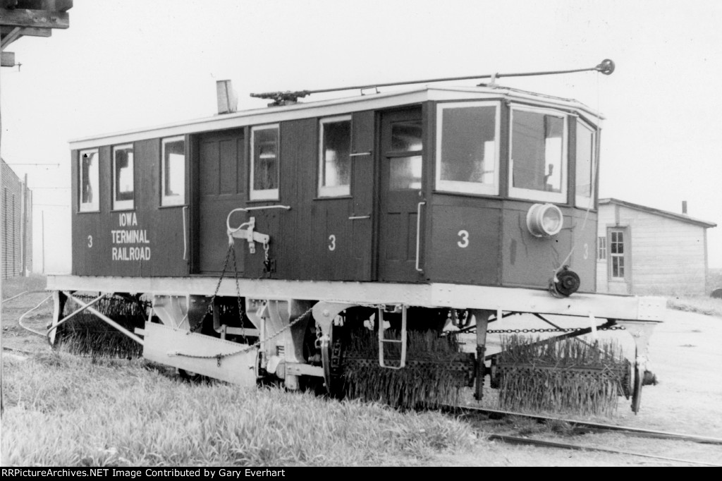 IATR Sweeper #3 - Iowa Terminal RR